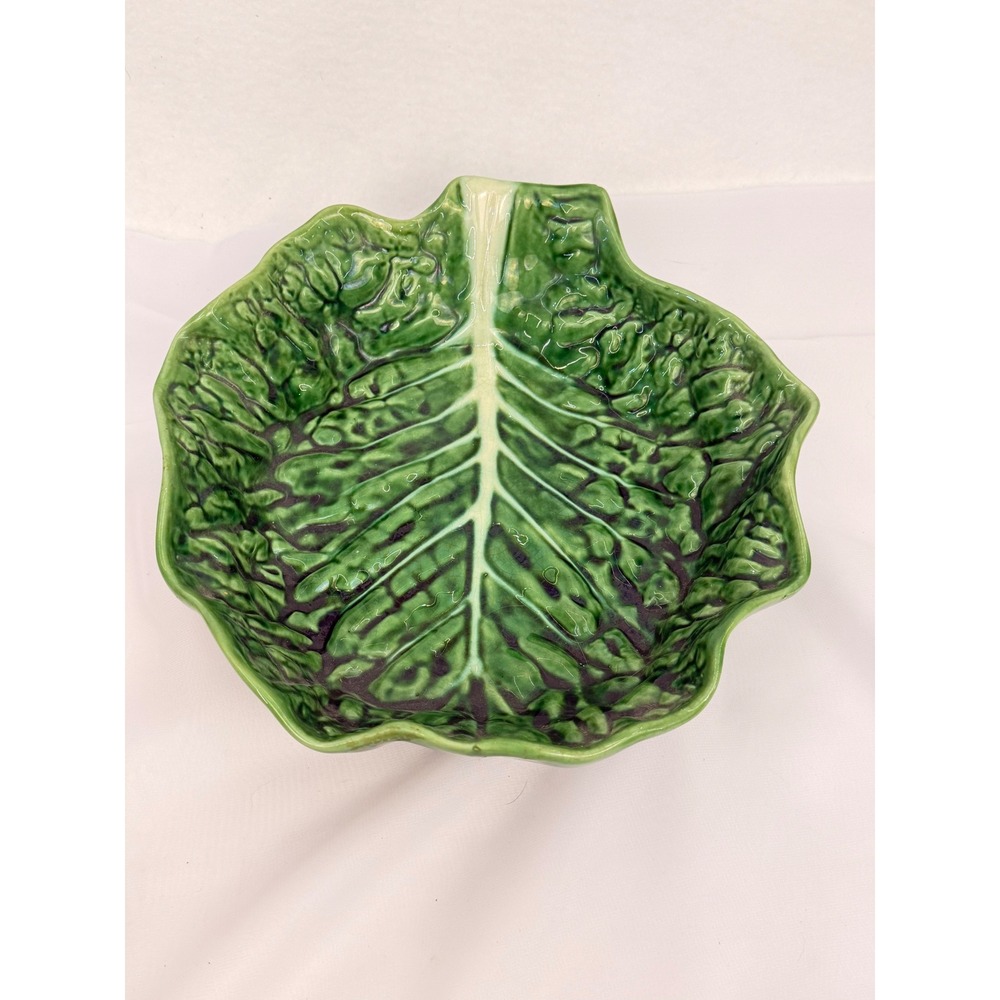 Secla Portugal Majolica Cabbage Leaf Serving Bowl Green Vintage Ceramic 11 inch